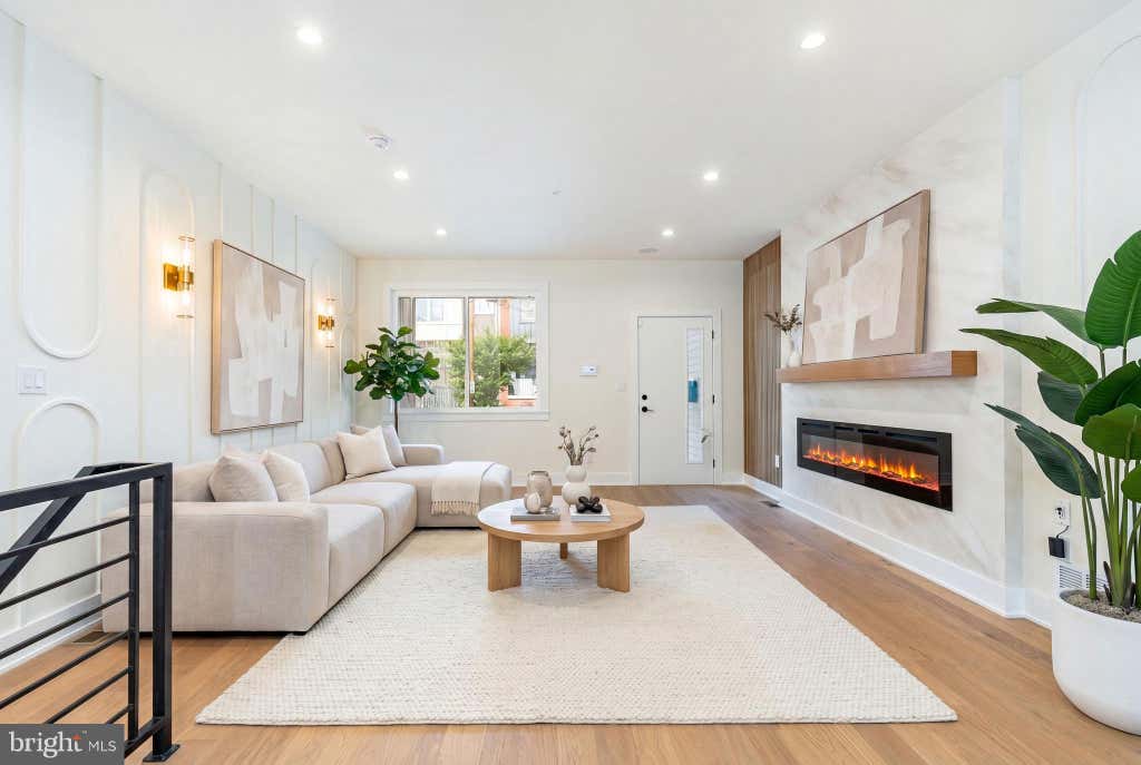 Photo of 4748 Sheldon Street, PHILADELPHIA, PA 19127 (MLS # PAPH2634408)