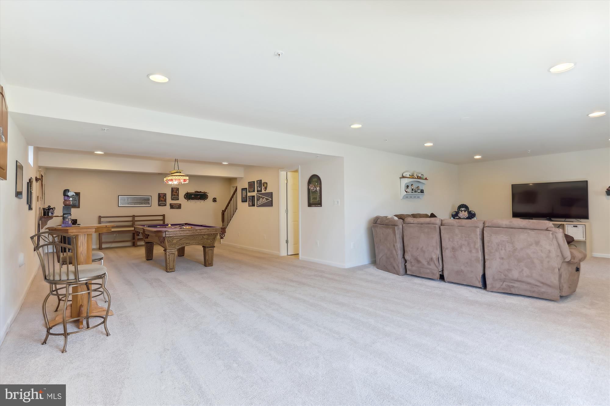 BISHOPS MEADOW - Residential