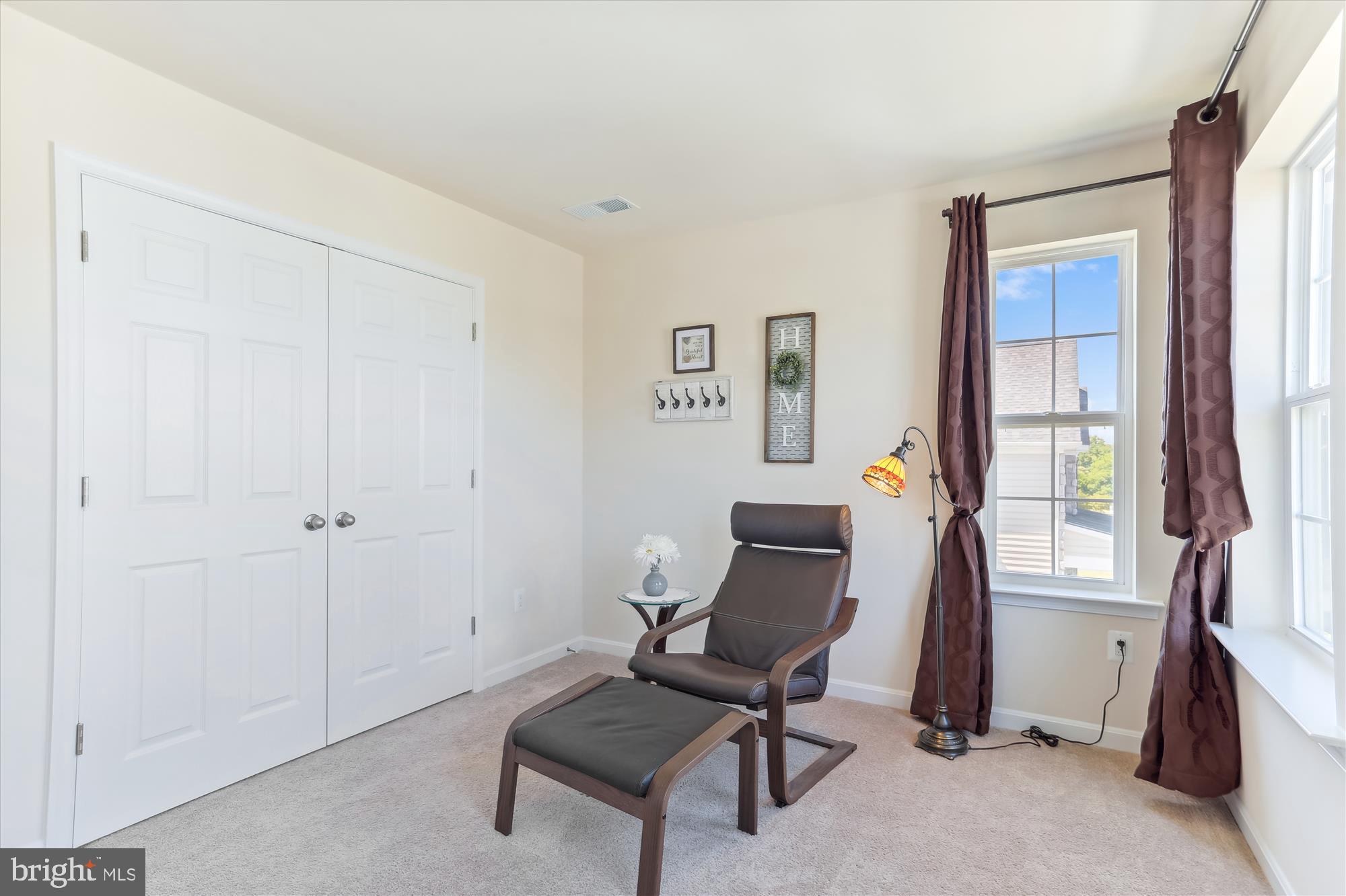 BISHOPS MEADOW - Residential