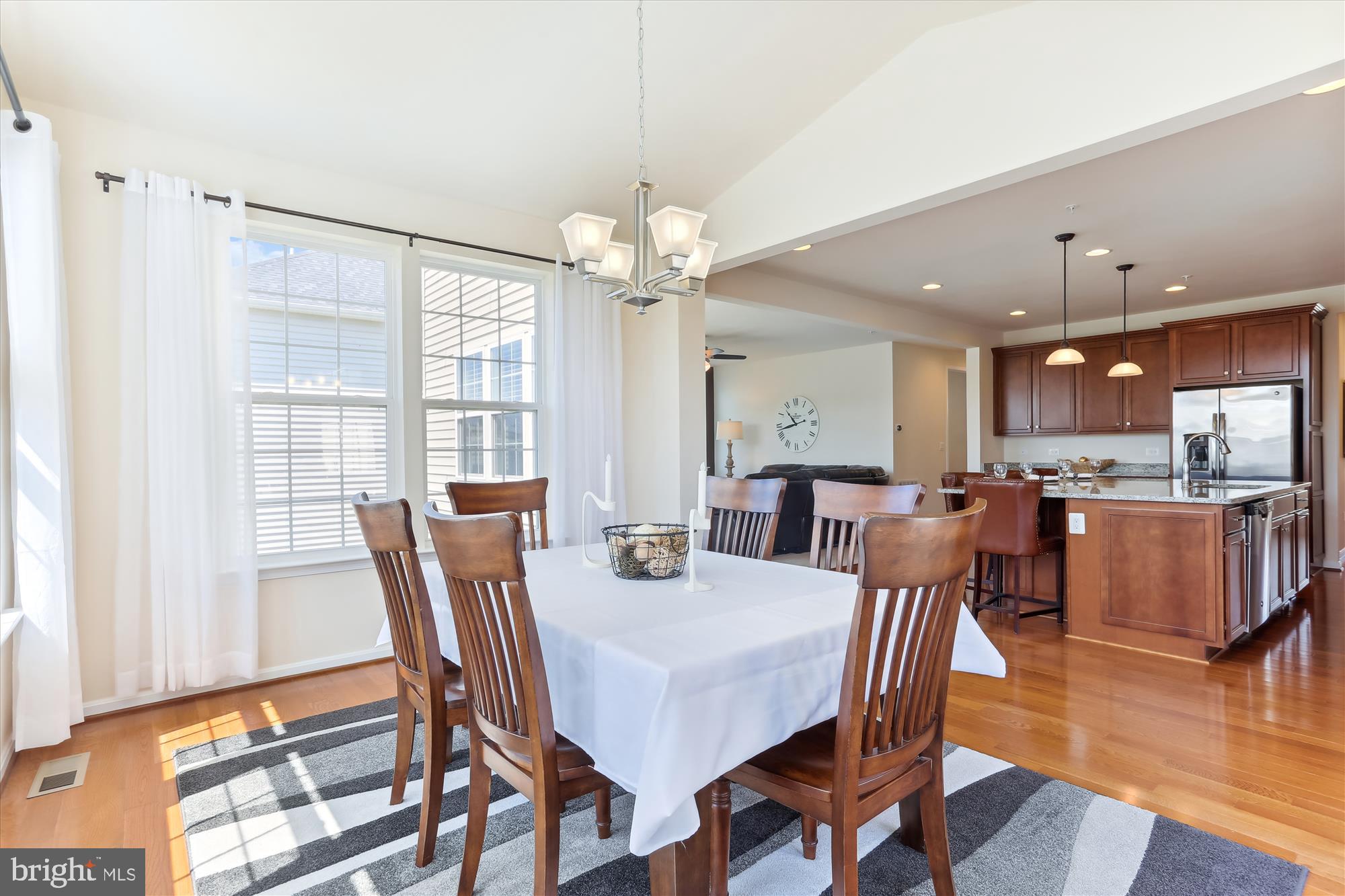 BISHOPS MEADOW - Residential