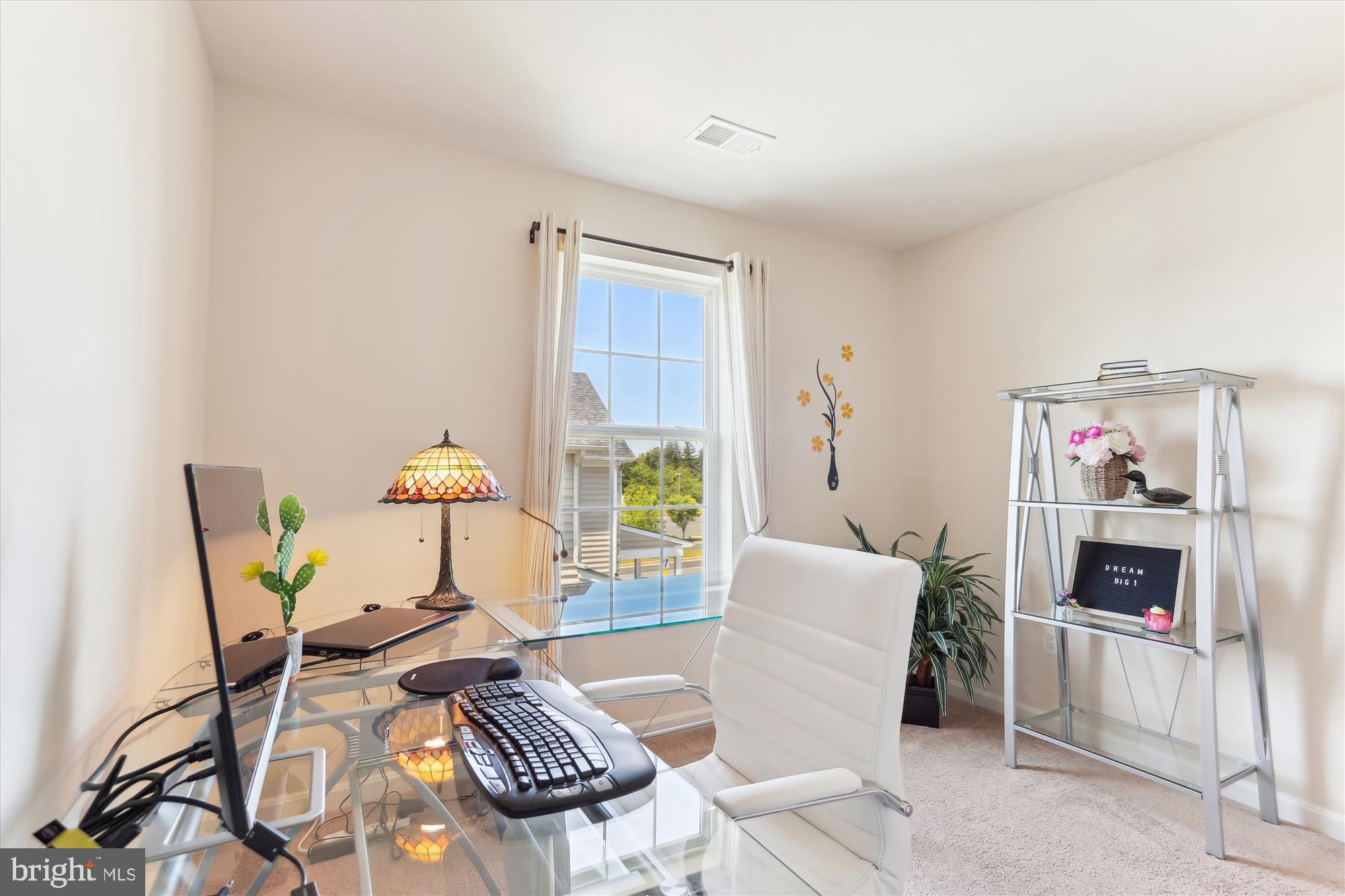 BISHOPS MEADOW - Residential