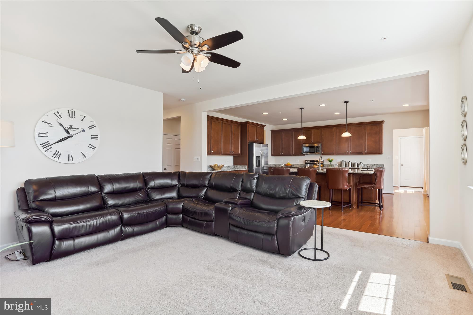 BISHOPS MEADOW - Residential