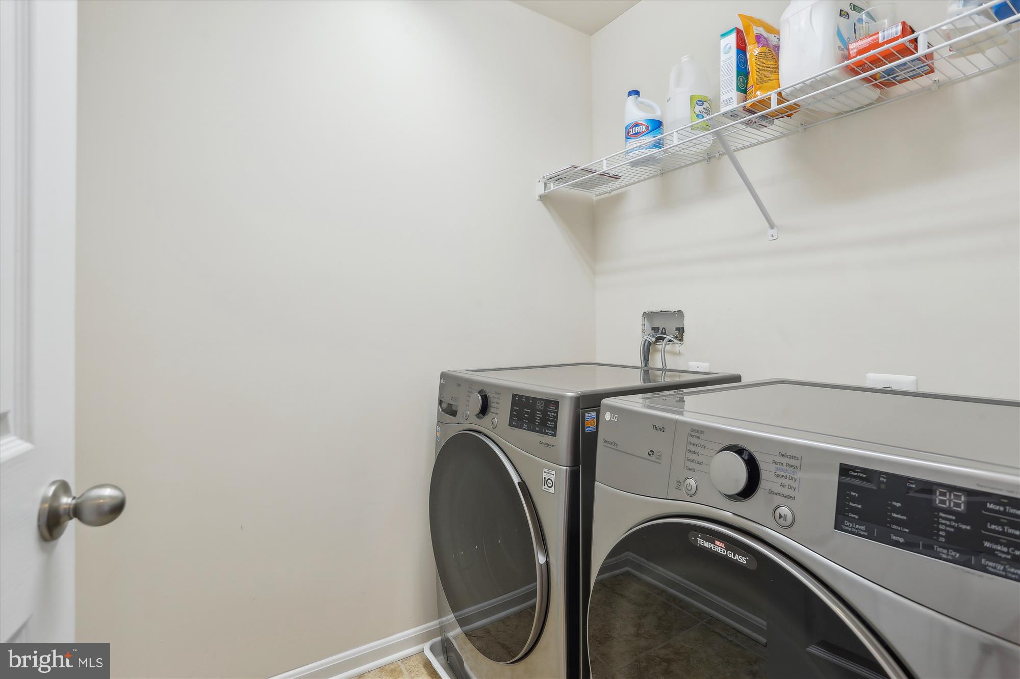 BISHOPS MEADOW - Residential