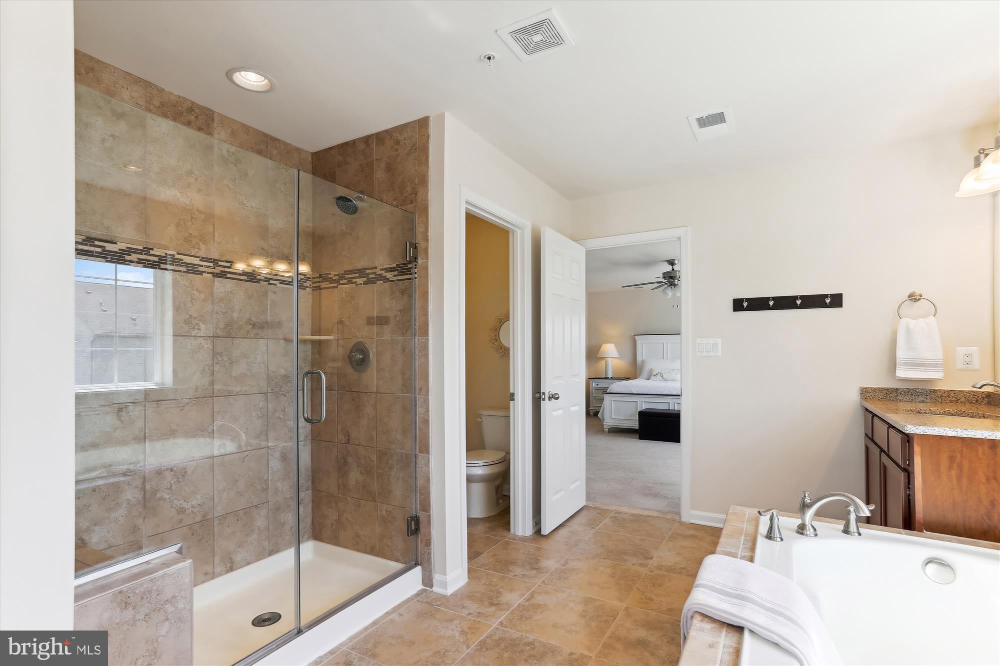 BISHOPS MEADOW - Residential