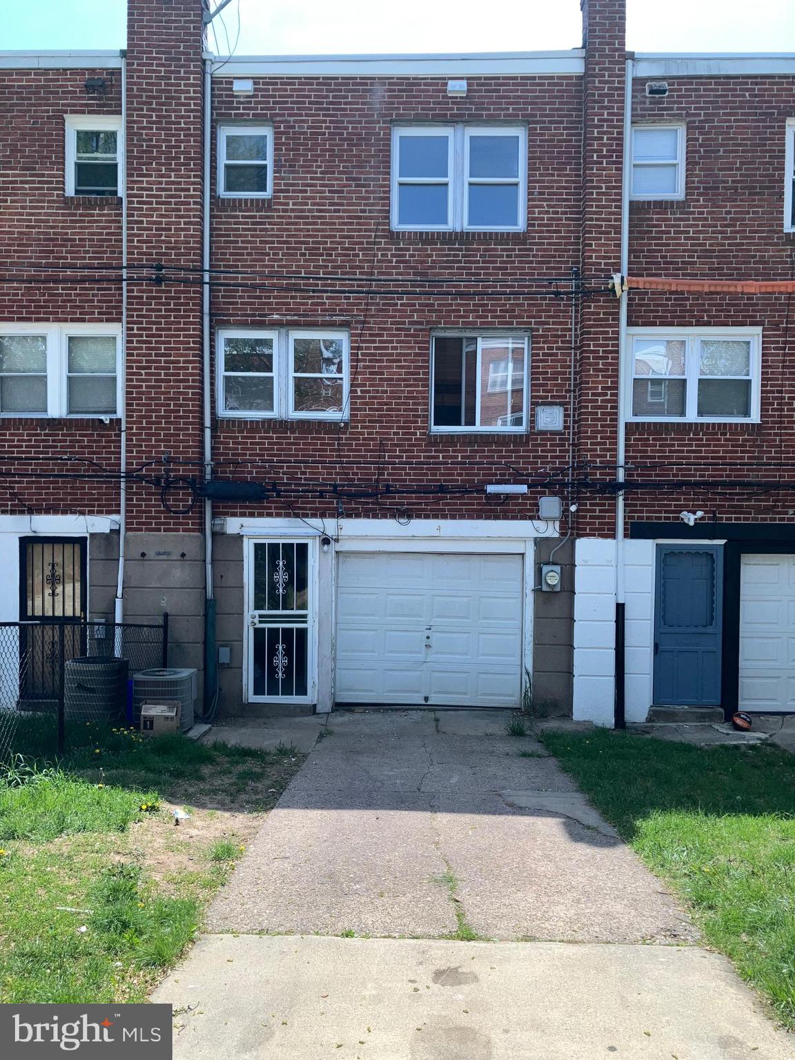 WEST OAK LANE - Residential