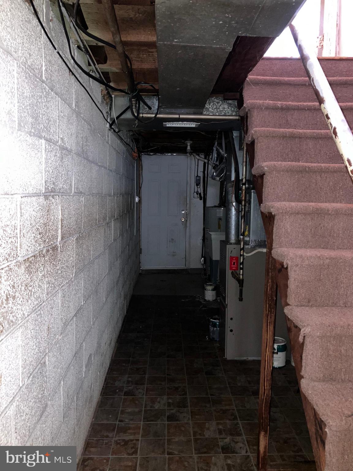 WEST OAK LANE - Residential