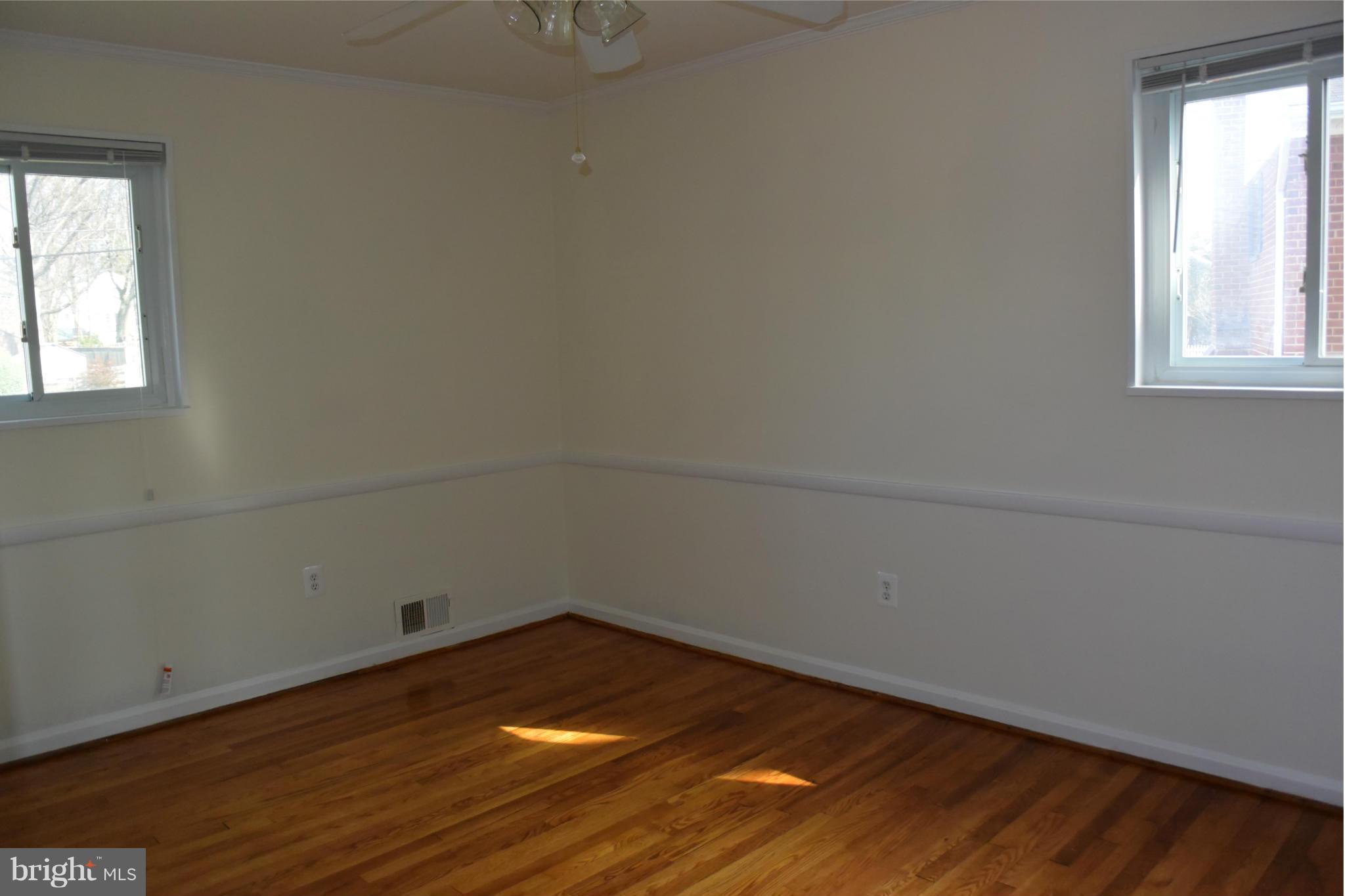 BEVERLEY HILLS - Residential Lease