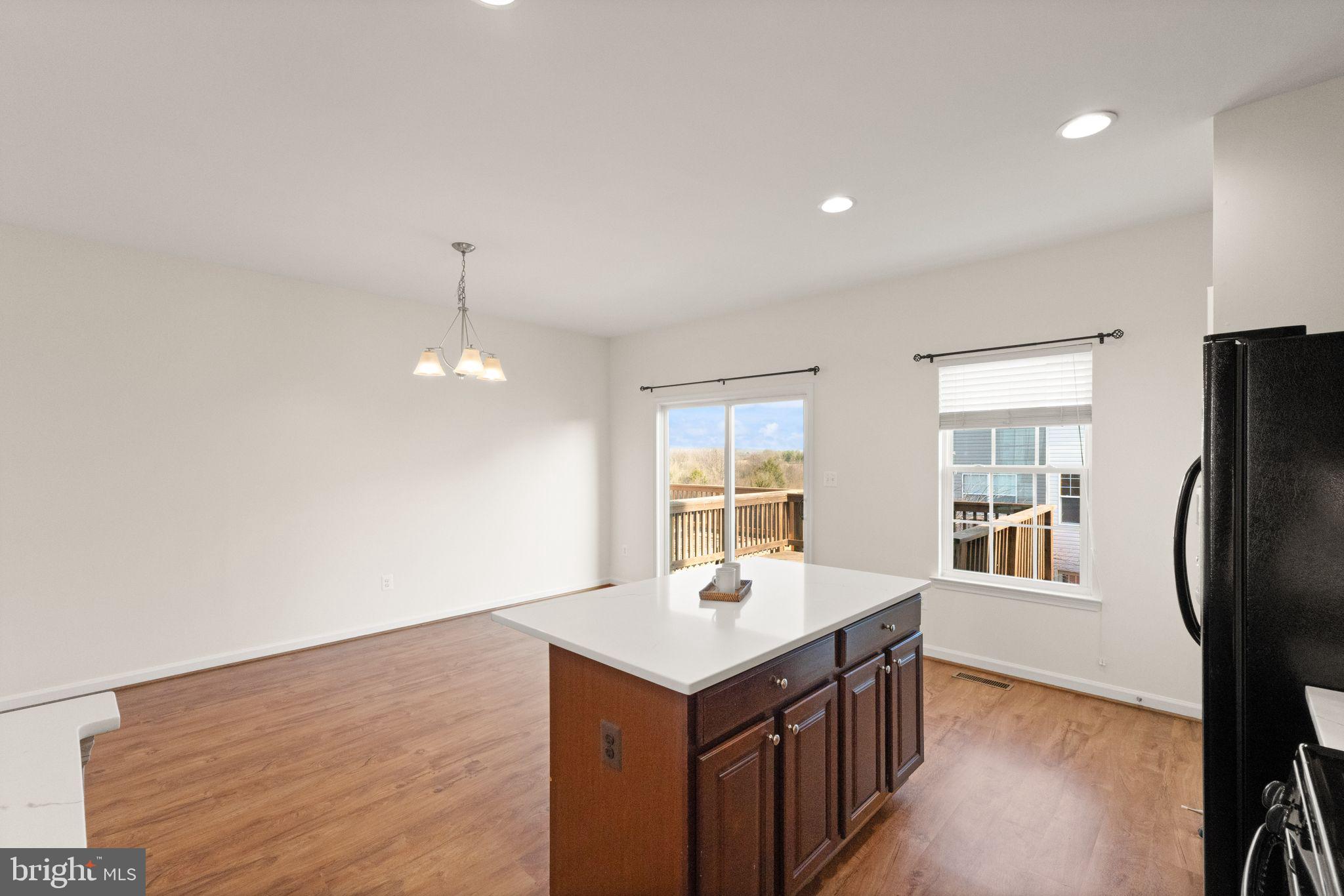 SNOWDEN BRIDGE - Residential