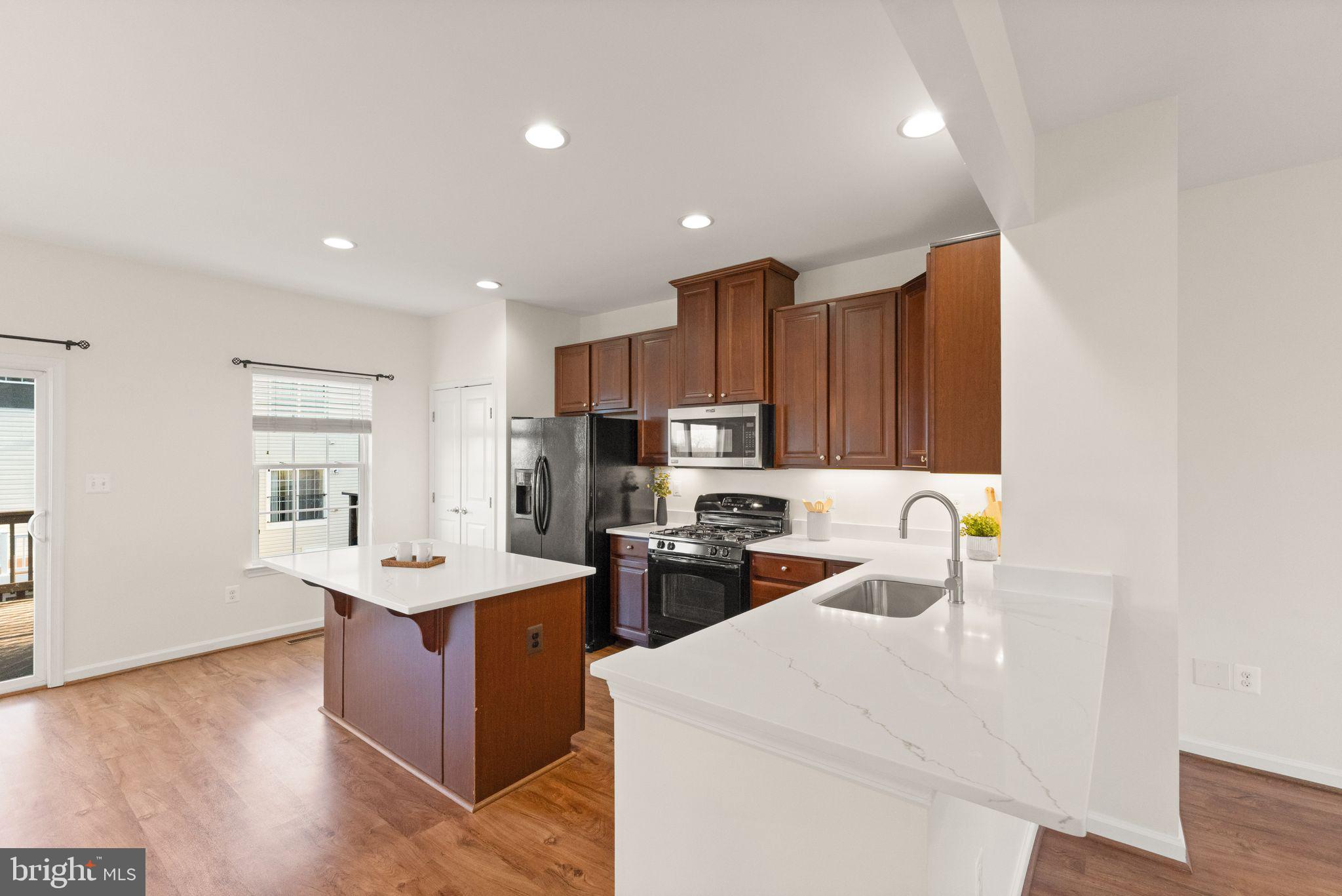 SNOWDEN BRIDGE - Residential