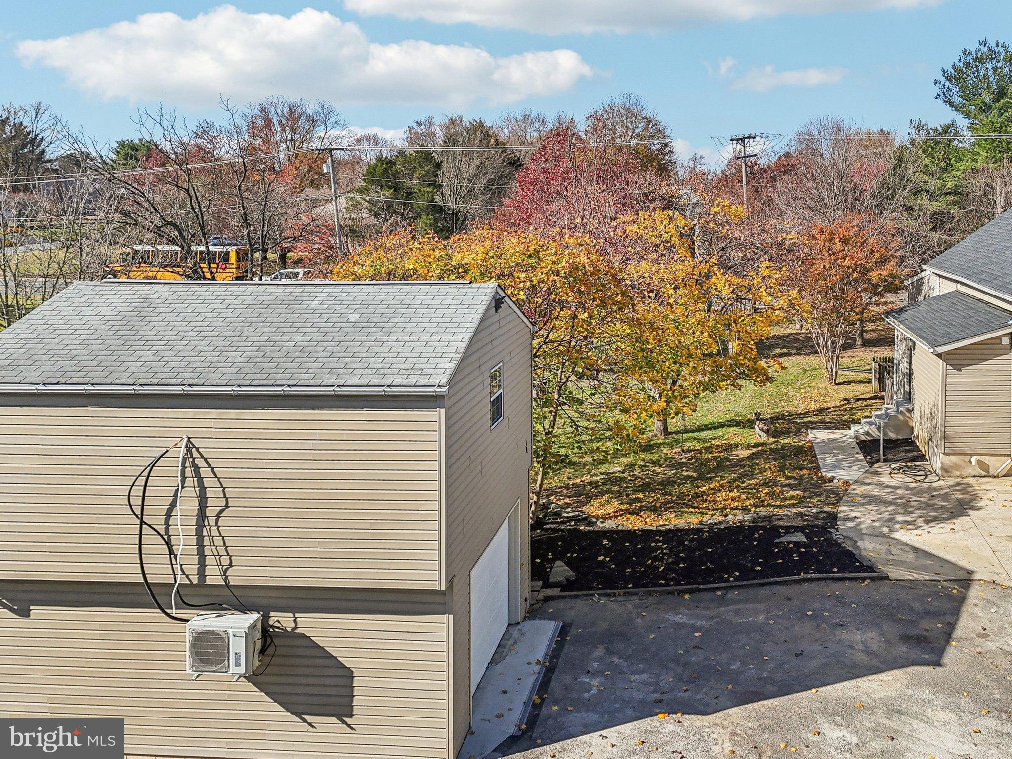 CHELSEA KNOLLS - Residential