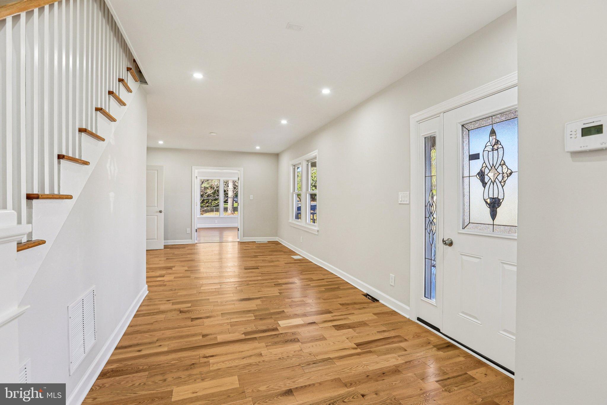 CHELSEA KNOLLS - Residential