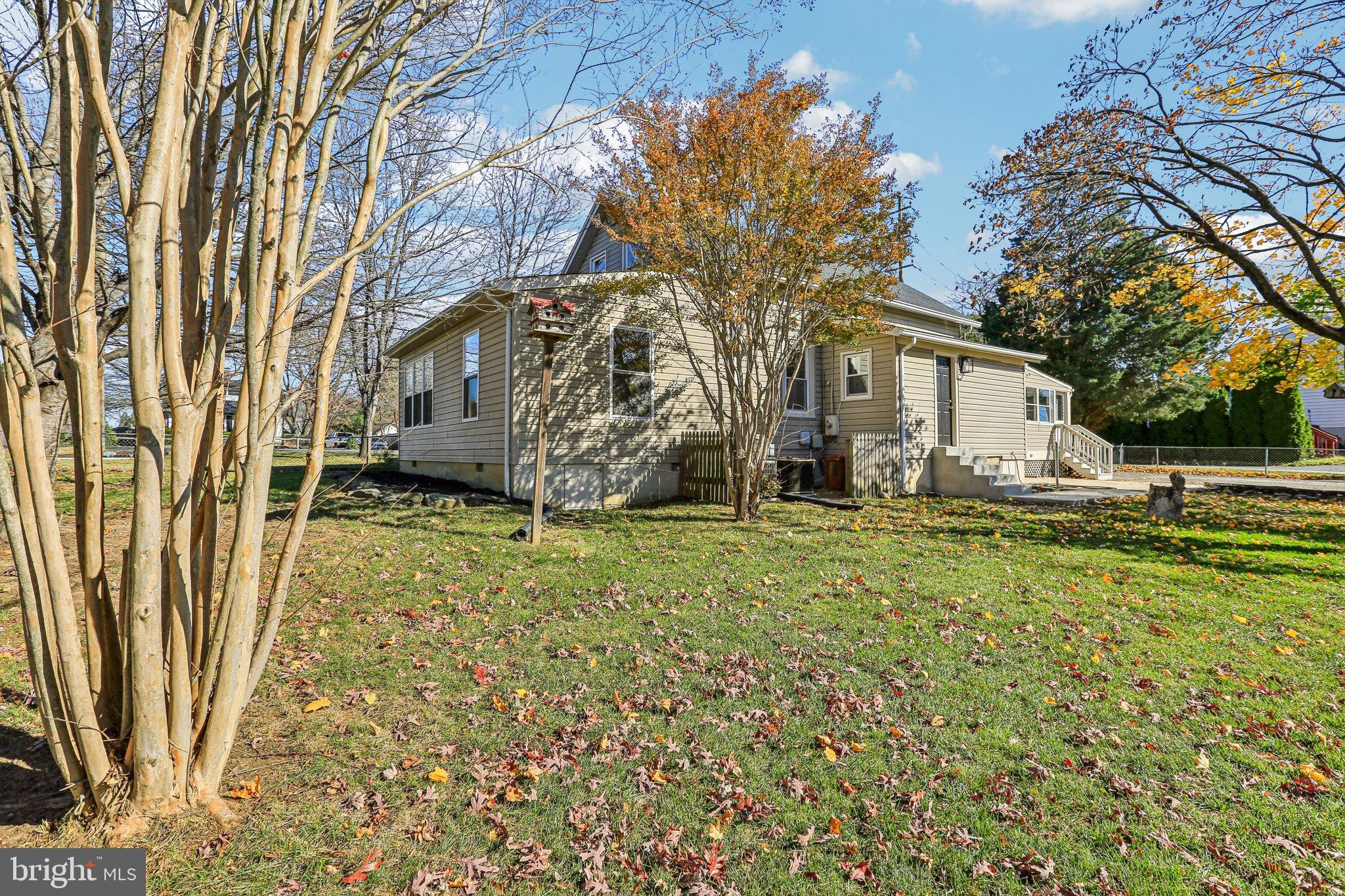 CHELSEA KNOLLS - Residential