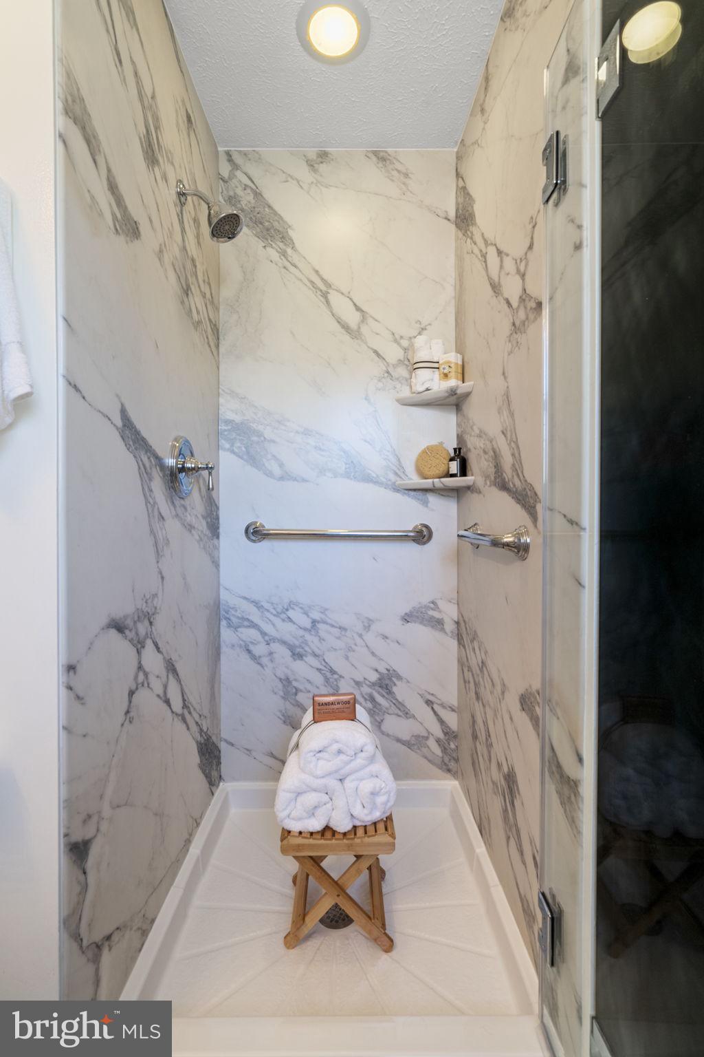 GRAHAM PARK SHORES - Residential