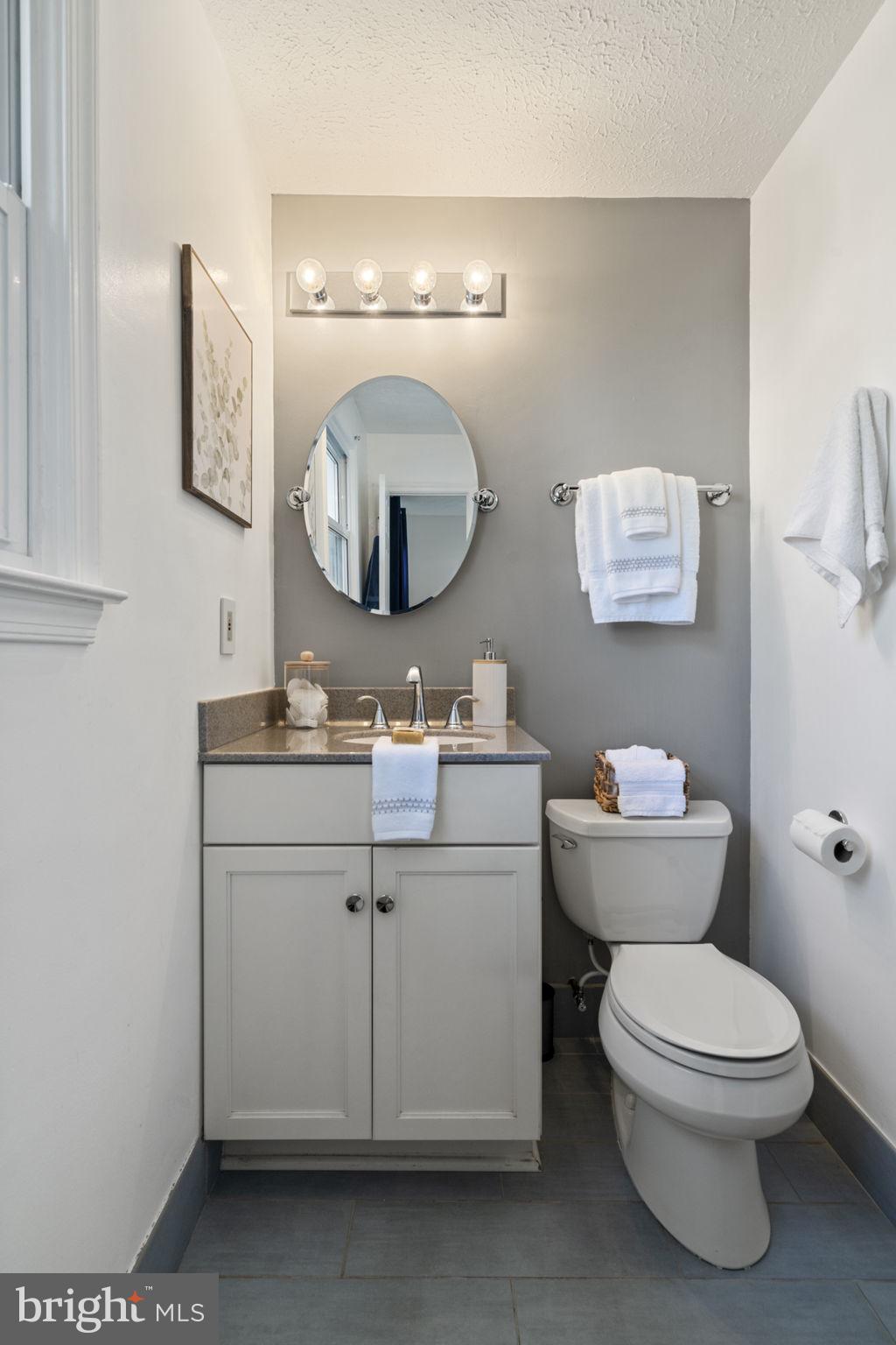 GRAHAM PARK SHORES - Residential