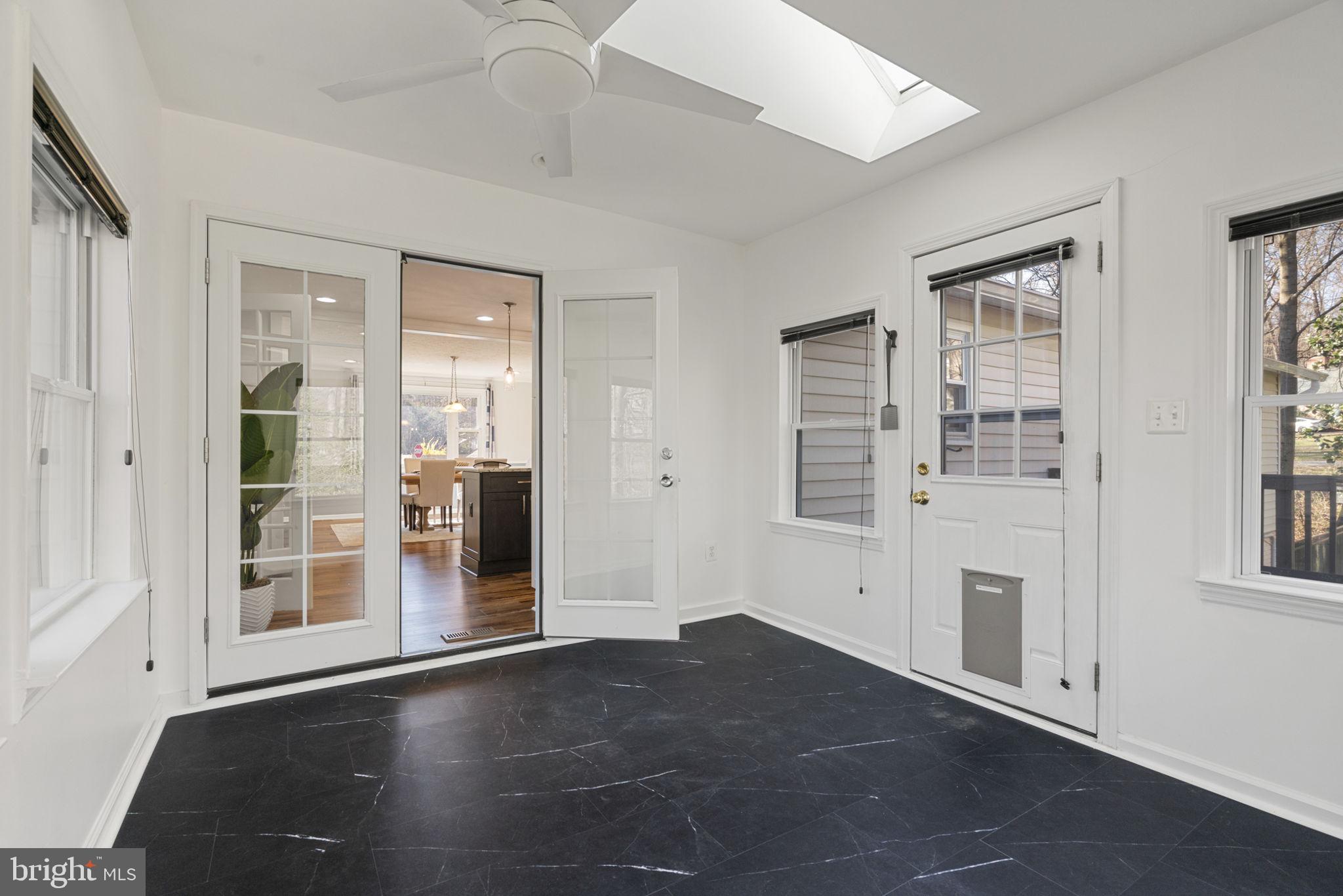 GRAHAM PARK SHORES - Residential