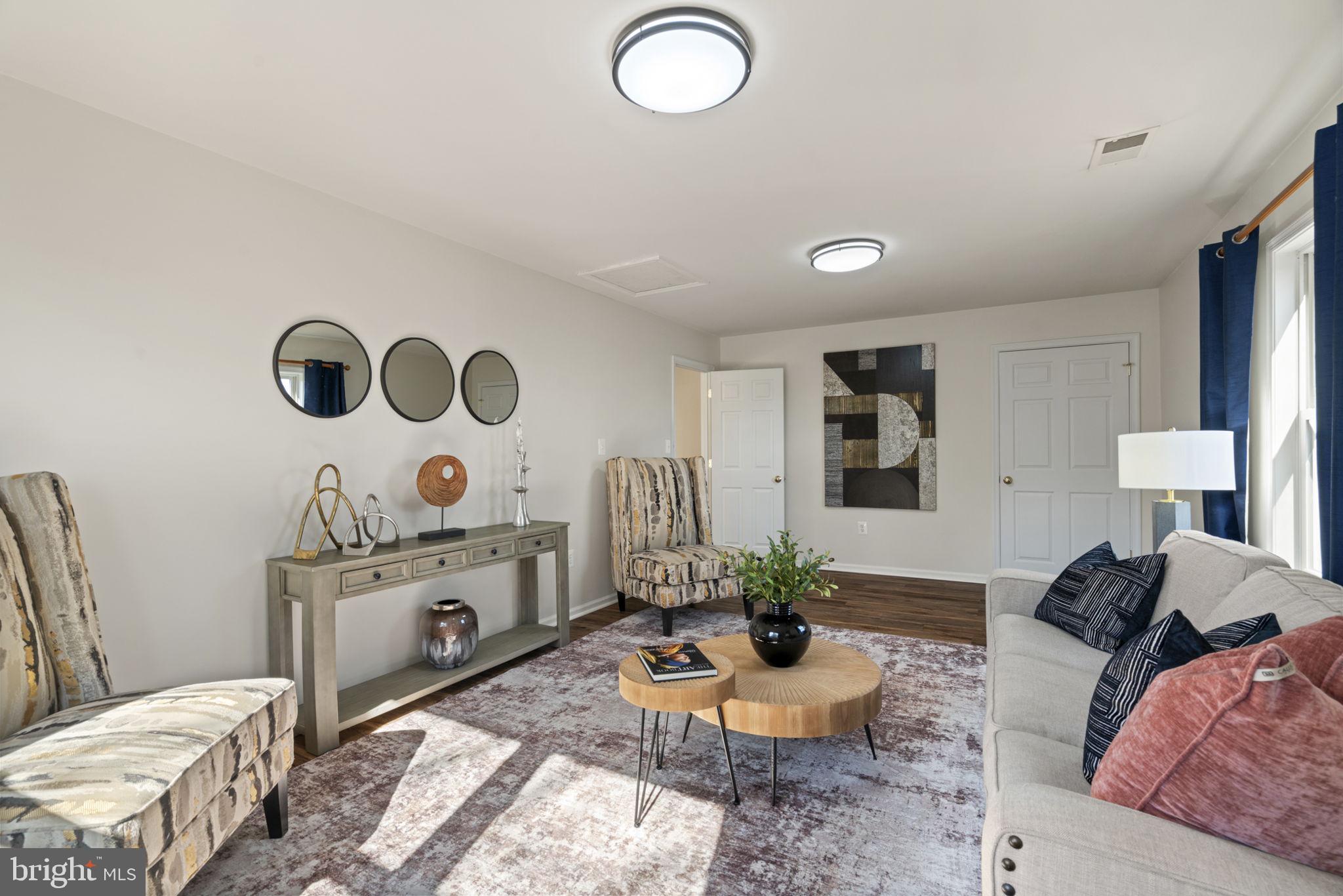 GRAHAM PARK SHORES - Residential