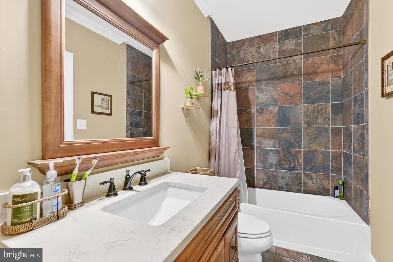 LEAMAN FARM - Residential