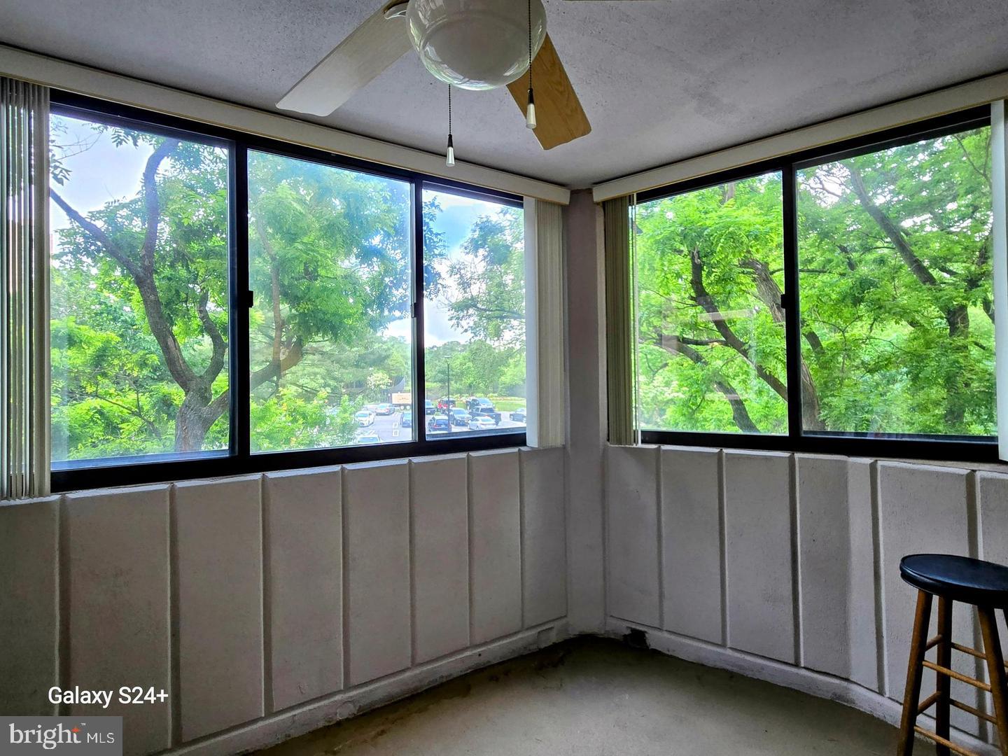 5901 MOUNT EAGLE DRIVE 207