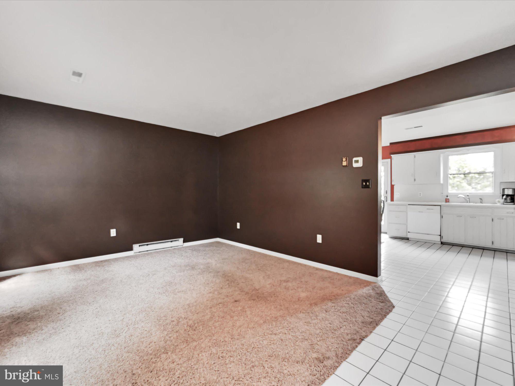 STRASBURG - Residential