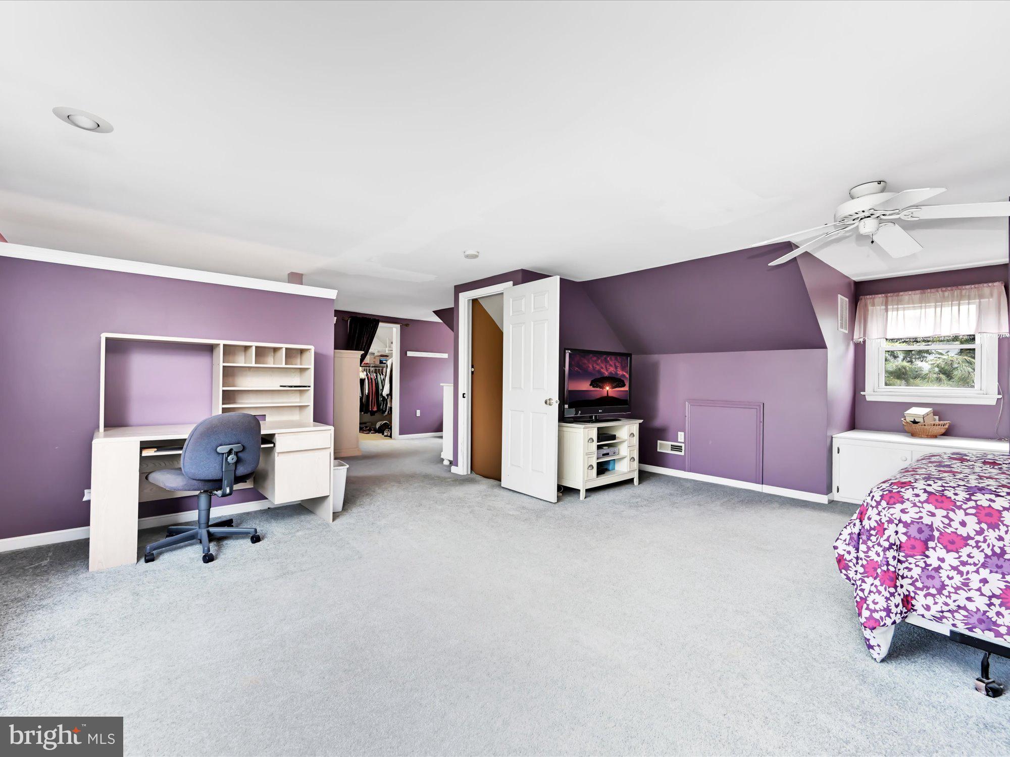 STRASBURG - Residential