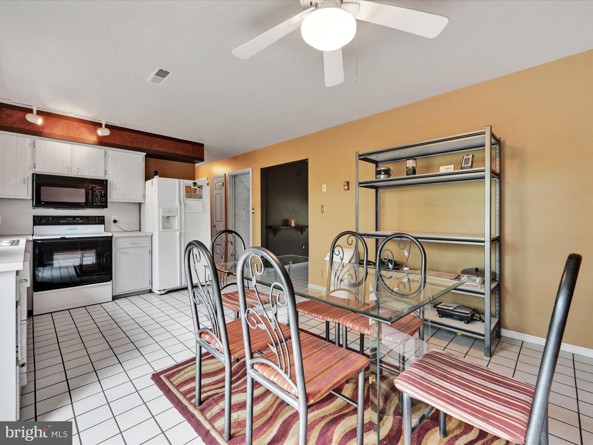 STRASBURG - Residential