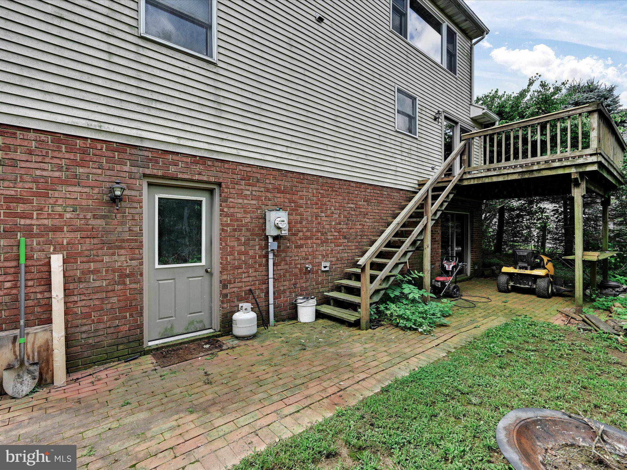 STRASBURG - Residential