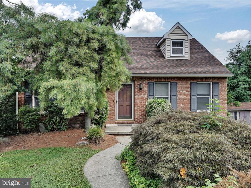 Charming cape cod located in Lampeter-Strasburg School District. This 3 bedroom, 2 bath home is perfect for those who covet the quiet country life. Balcony overlooks farm land and daylight basement is finished with a bar, pellet stove and a walkout patio. Primary bedroom on second floor has a large picture window with a gorgeous view and primary bath has a Jacuzzi tub and walk in shower. Don't miss out on this lovely home! Schedule your tour today!