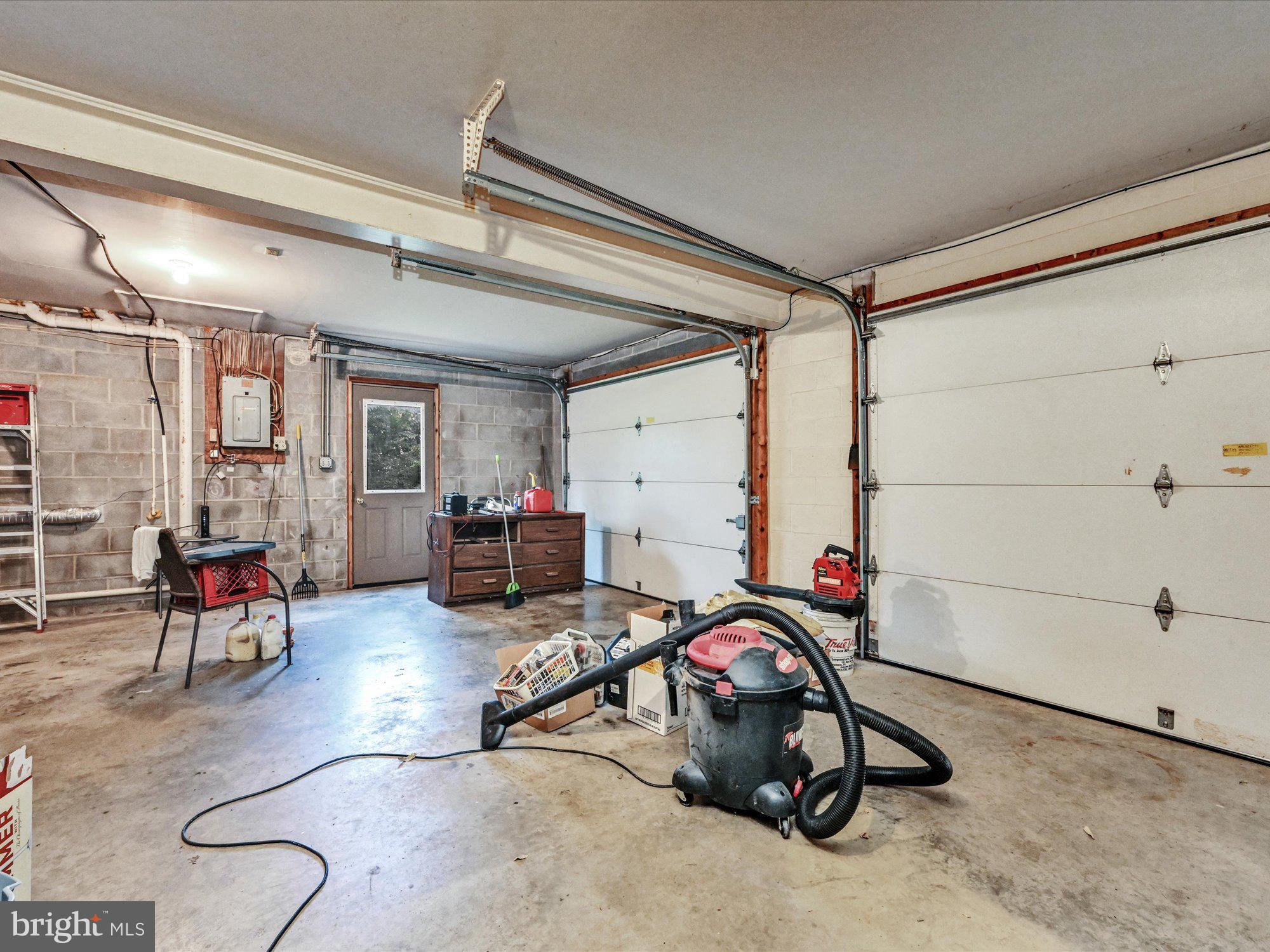 STRASBURG - Residential