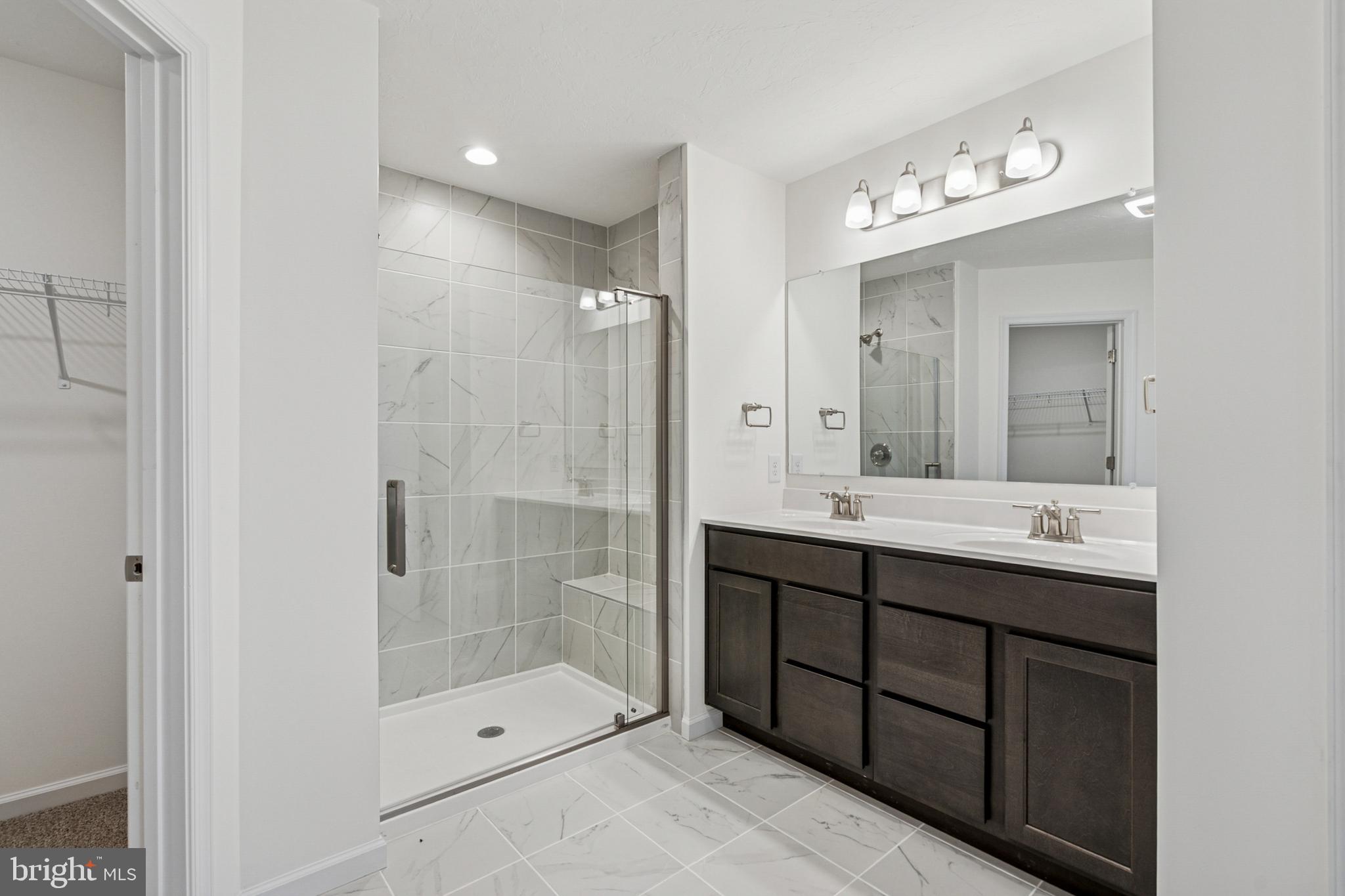 CUMBERLAND VILLAGE - Residential