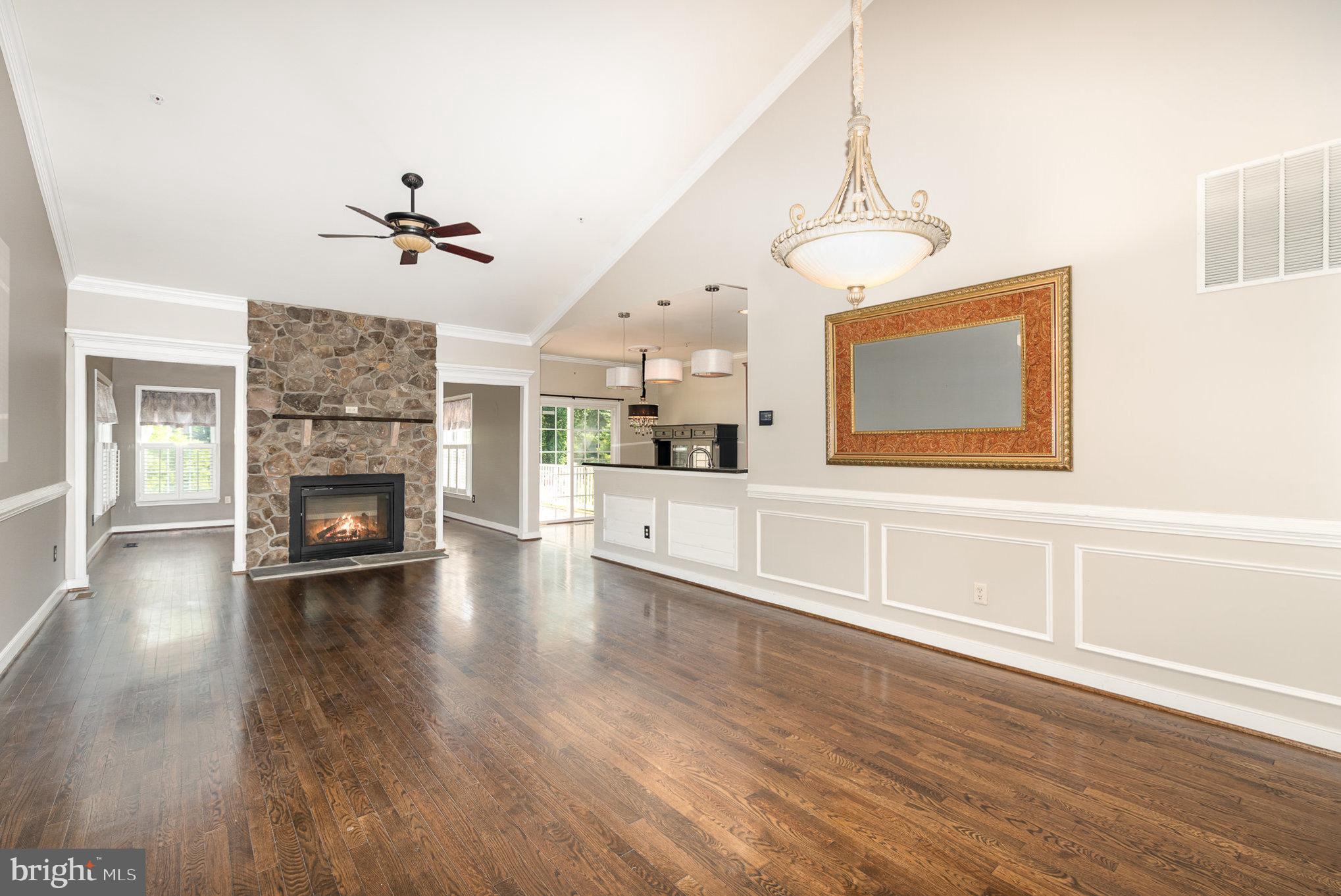 1429 OVERLOOK WAY