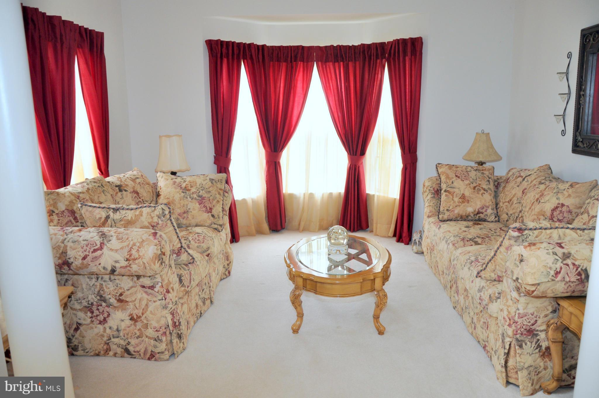 DAWSON LANDING - Residential