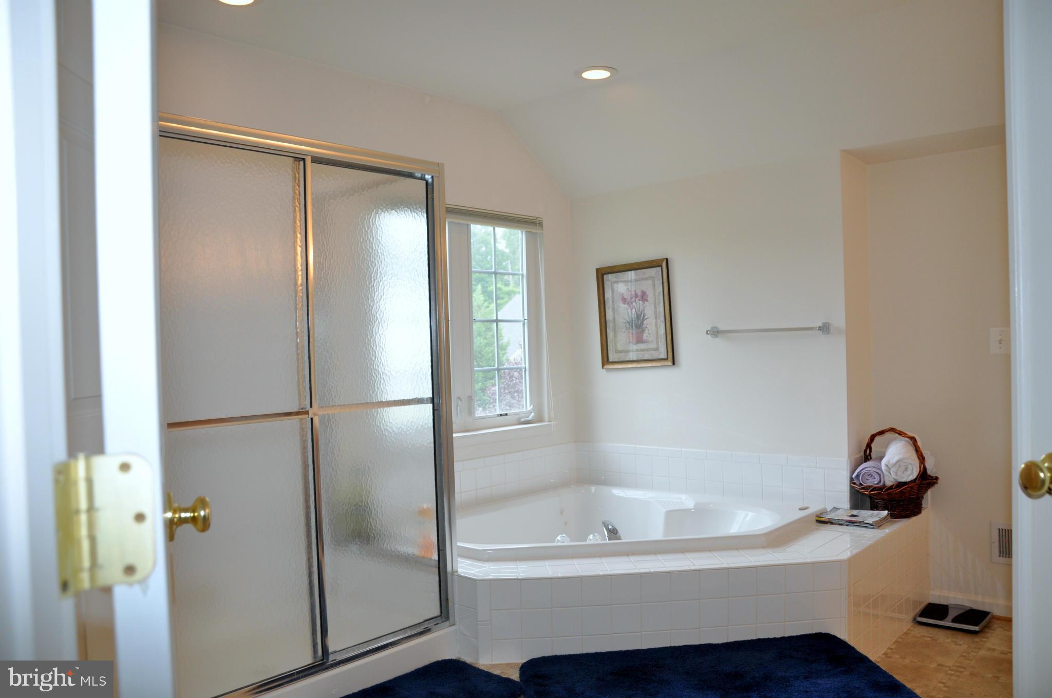 DAWSON LANDING - Residential