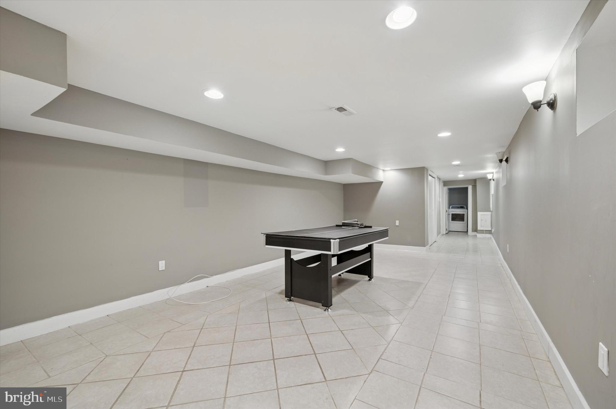 GERMANTOWN - Residential