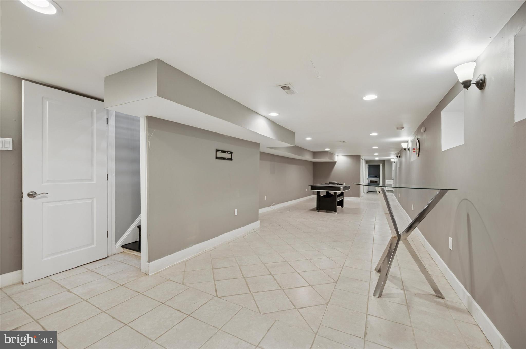 GERMANTOWN - Residential