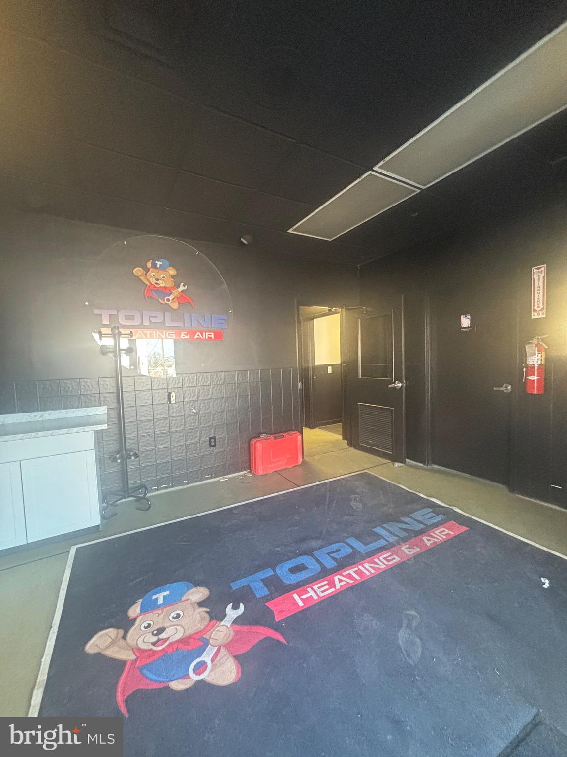 WEST END LANCASTER - Commercial Lease