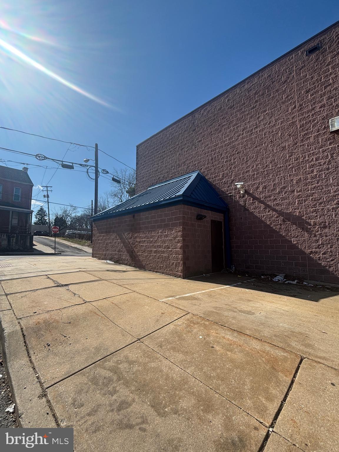 WEST END LANCASTER - Commercial Lease