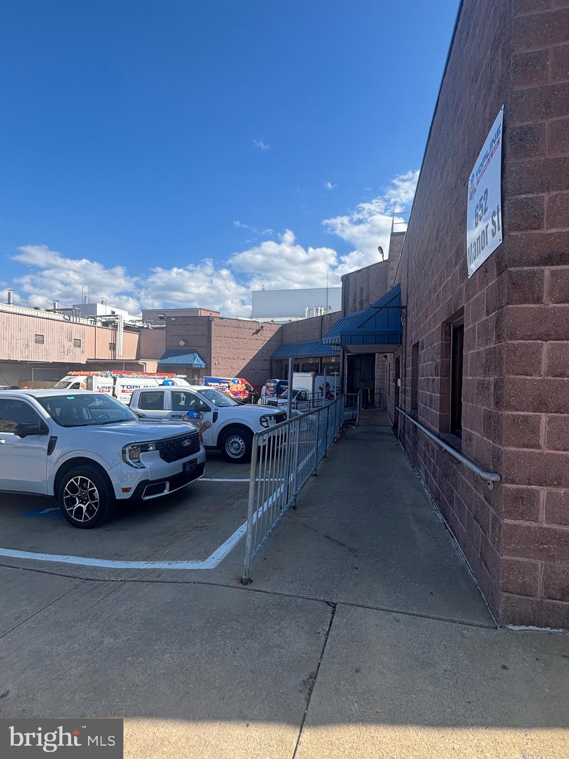 WEST END LANCASTER - Commercial Lease