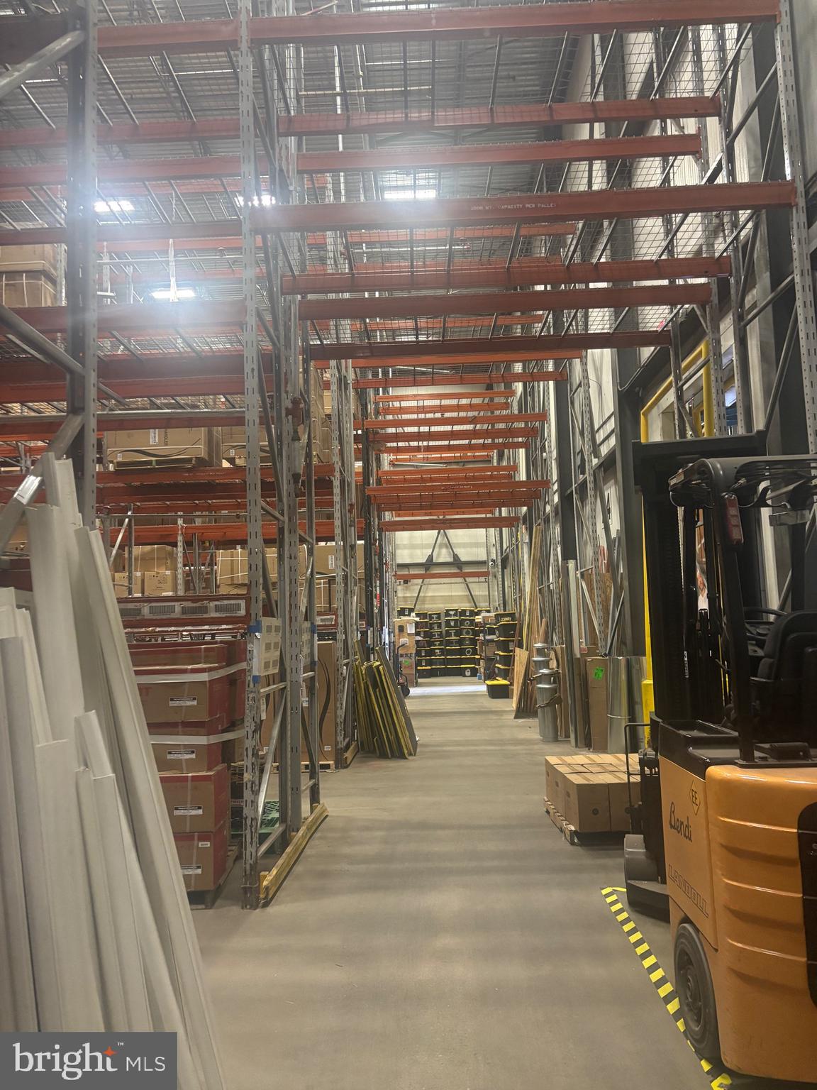 WEST END LANCASTER - Commercial Lease