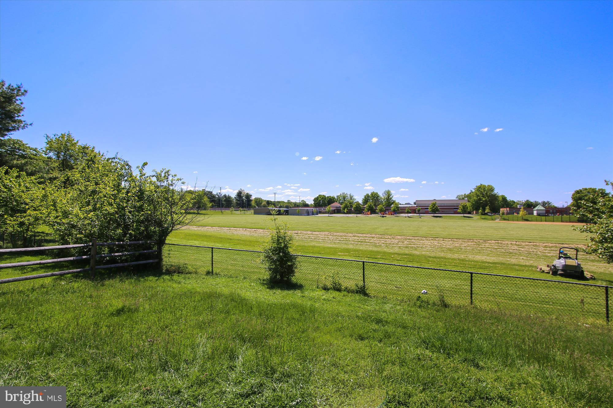 HADLEY FARMS - Residential