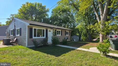 185 Cabbel Drive, Manassas Park, VA MLS: VAMP2003322