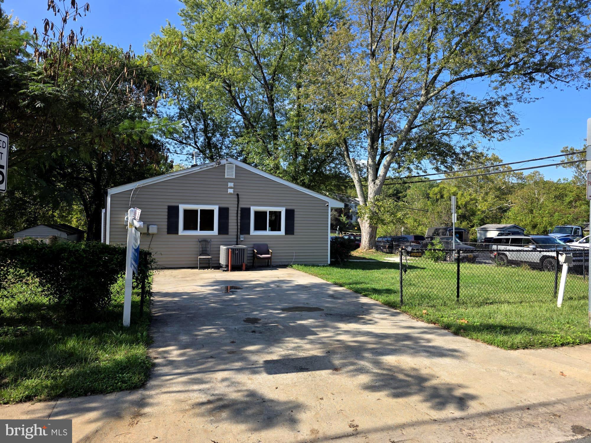 185 CABBEL DRIVE