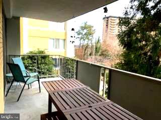 THE FOUNTAINS - Residential