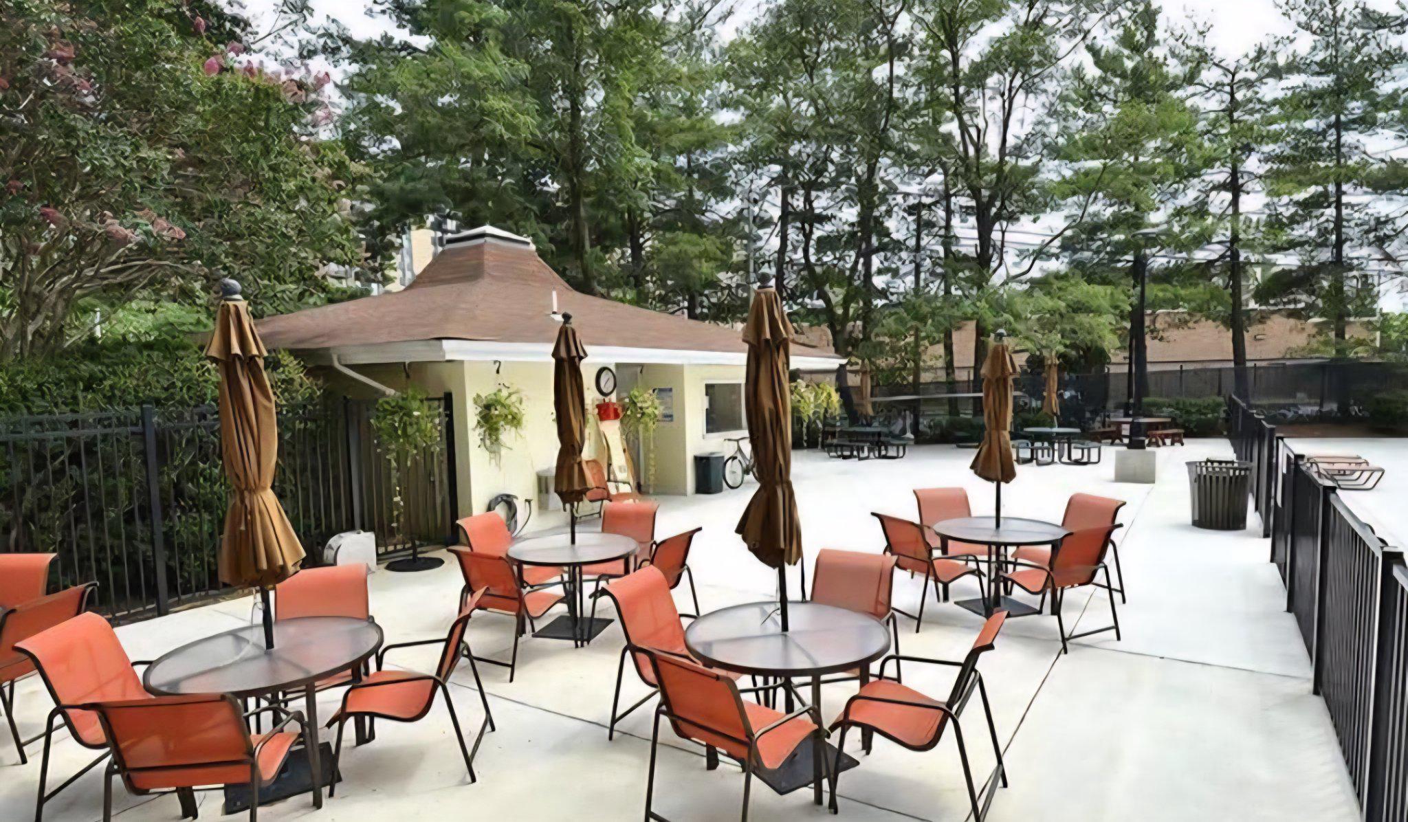 THE FOUNTAINS - Residential