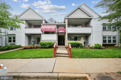 13702 Modrad Way Unit 8-B-21, Silver Spring, MD MLS: MDMC2178546