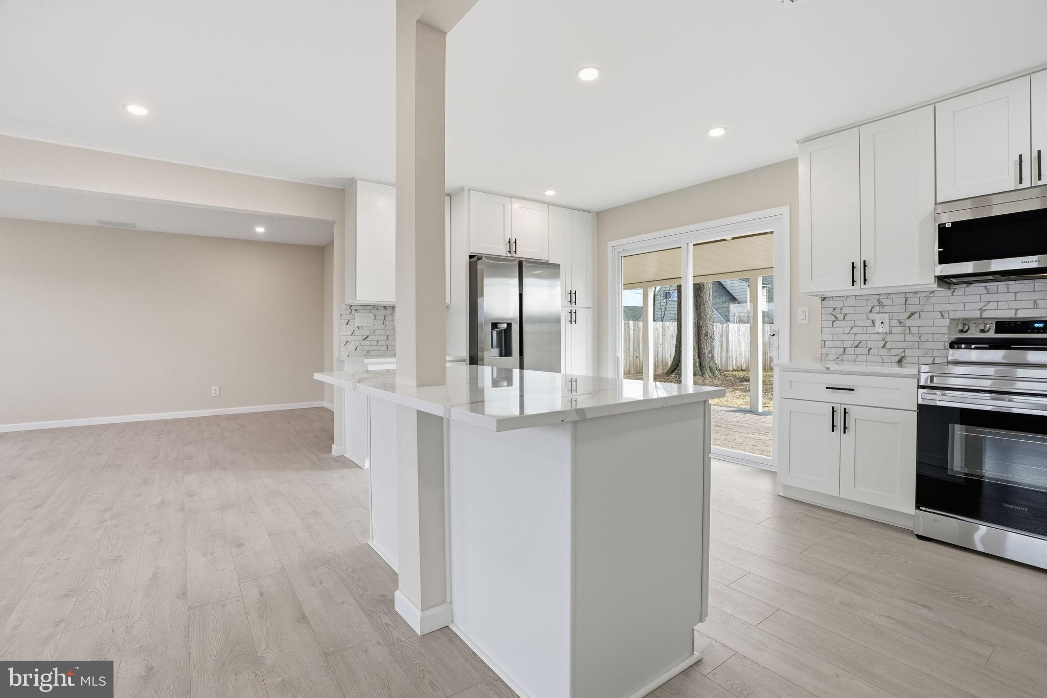 JUNEWOOD - Residential