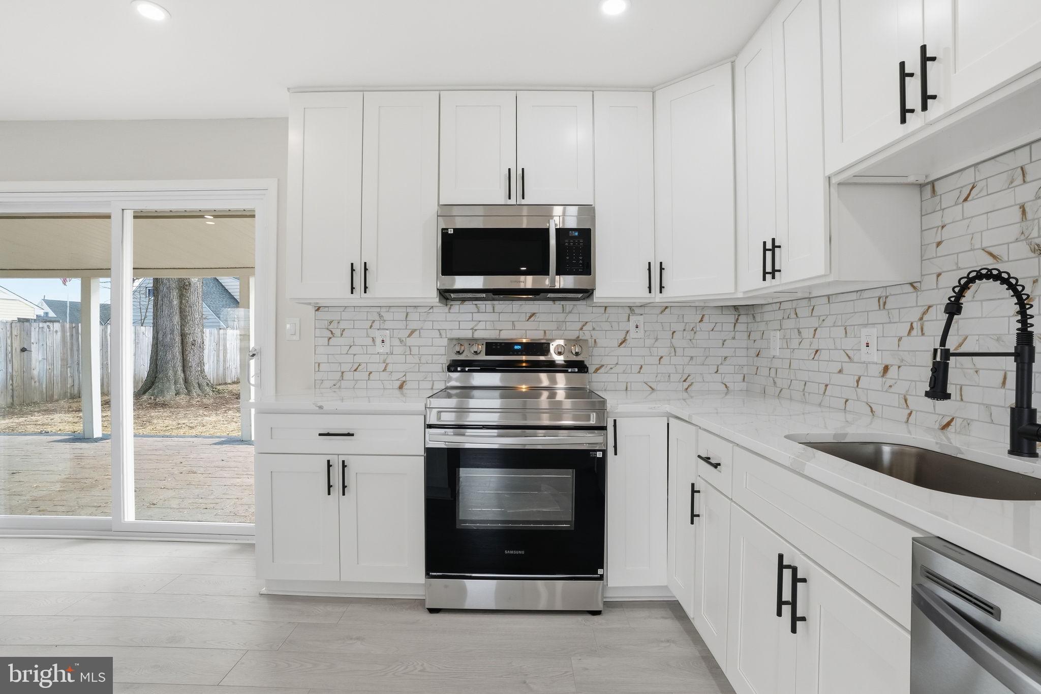 JUNEWOOD - Residential