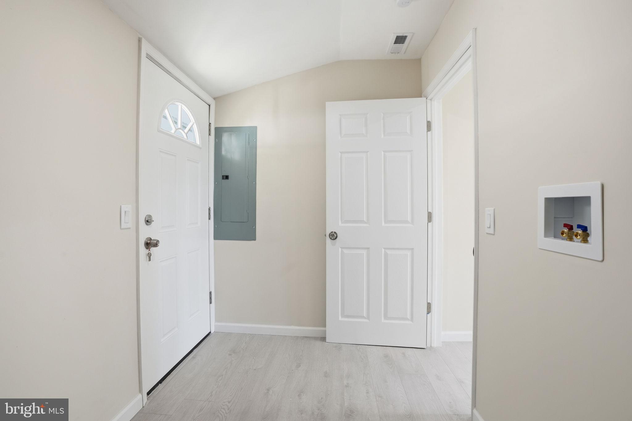 JUNEWOOD - Residential