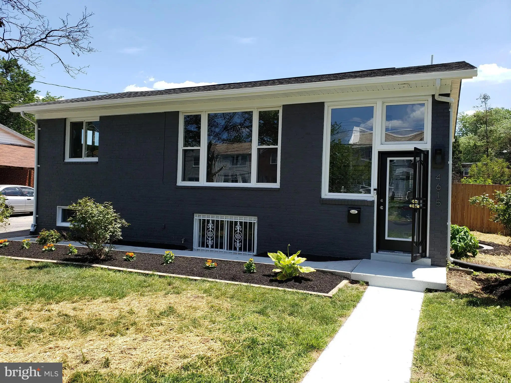 4615 Hanna Place SE, Washington, DC 20019