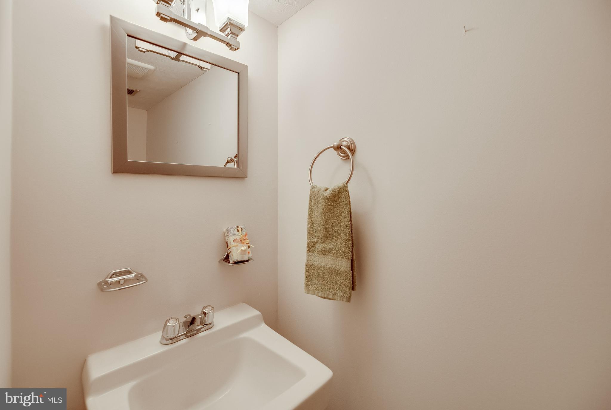 DANBURY FOREST - Residential