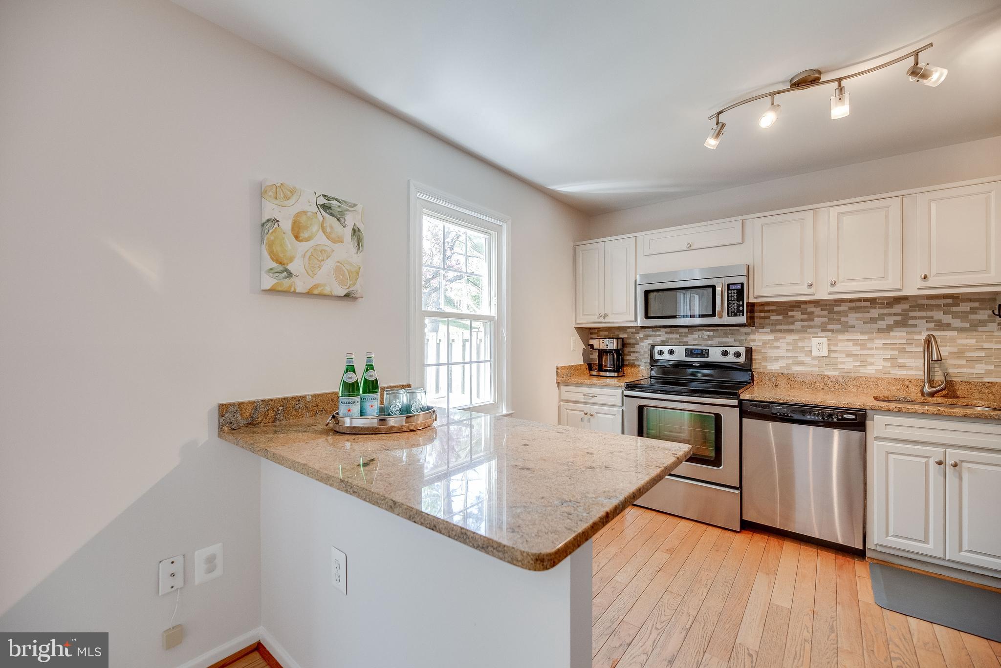 DANBURY FOREST - Residential